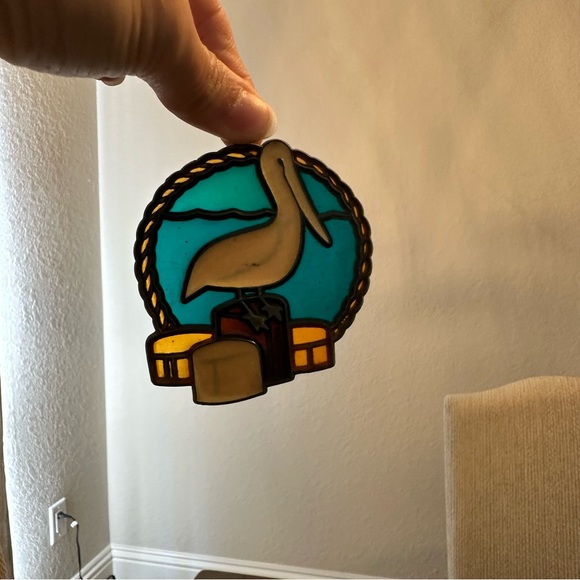 Lot of 2 Vintage‎ 1982 Metal Sun Catcher Catchers Ornaments Pelican Sail Boat - Picture 5 of 5